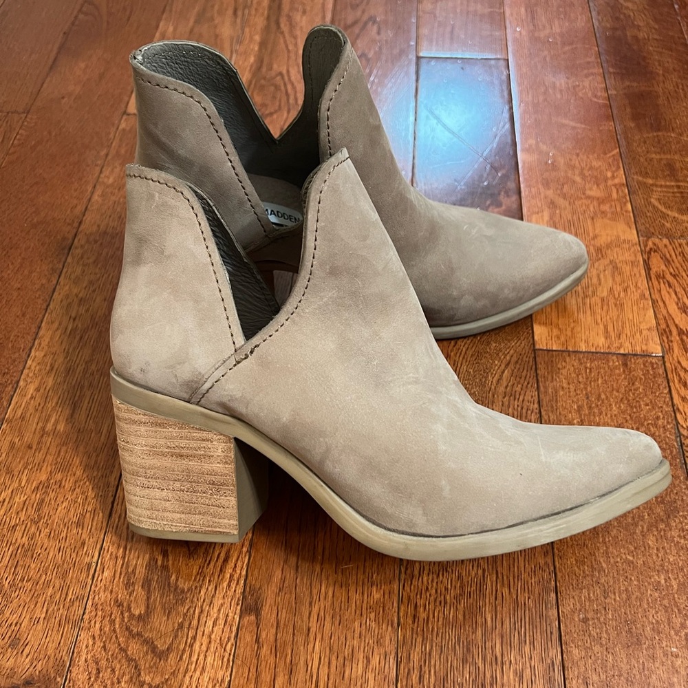 Petra Open Side Bootie - image 6